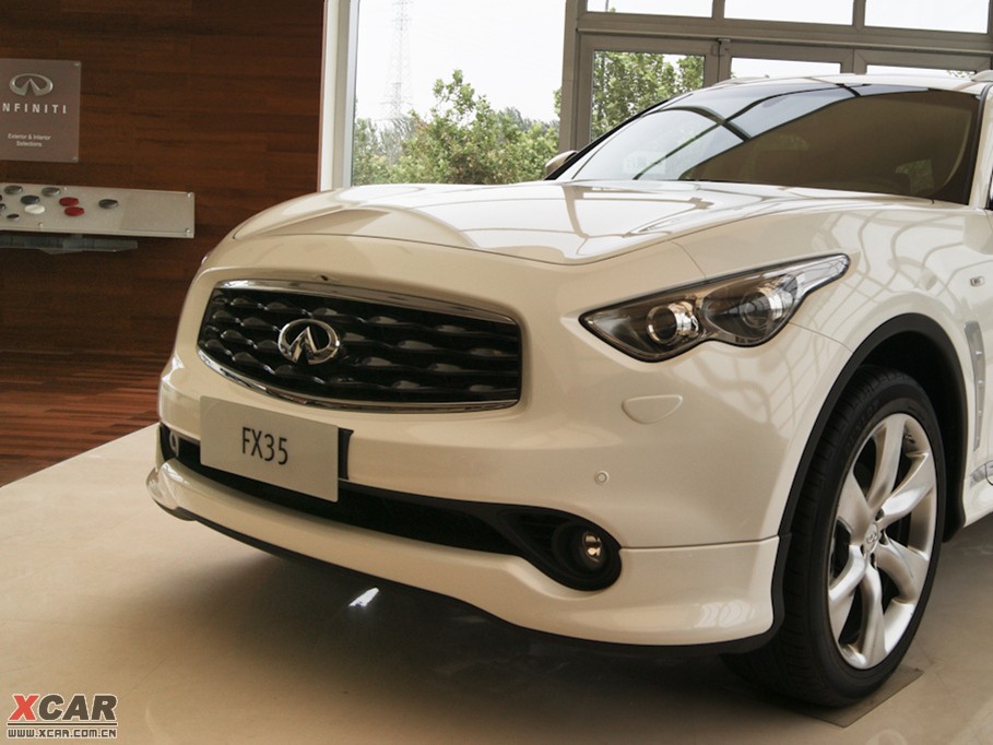 2009ӢQX70 35 Խ