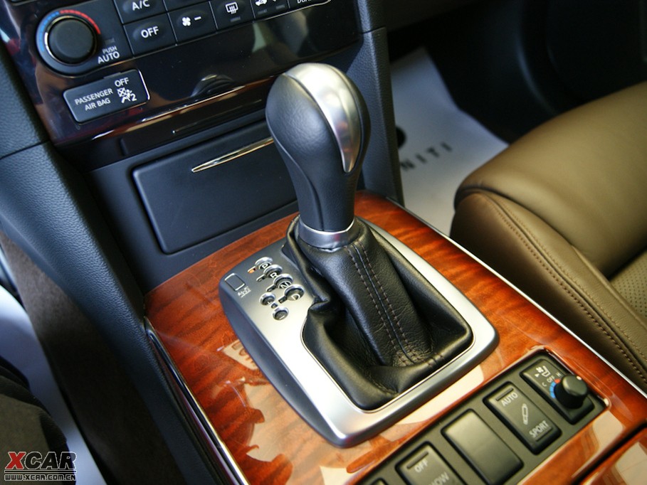 2009��Ӣ�����QX70 50 S