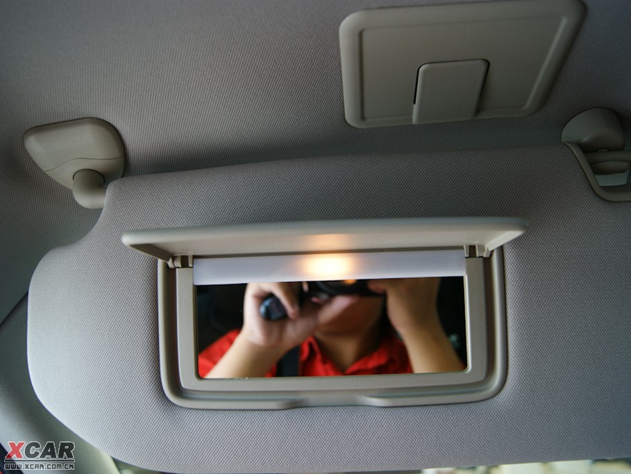 2009��Ӣ�����QX70 35 ��Խ��