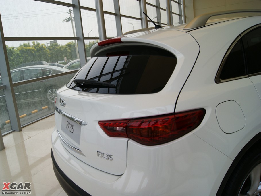 2009ӢQX70 35 Խ