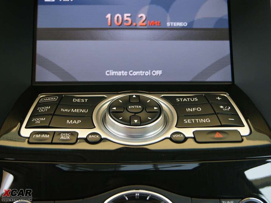 2009��Ӣ�����QX70 35 ��Խ��