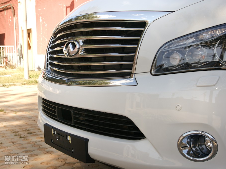 2011��Ӣ�����QX80 56