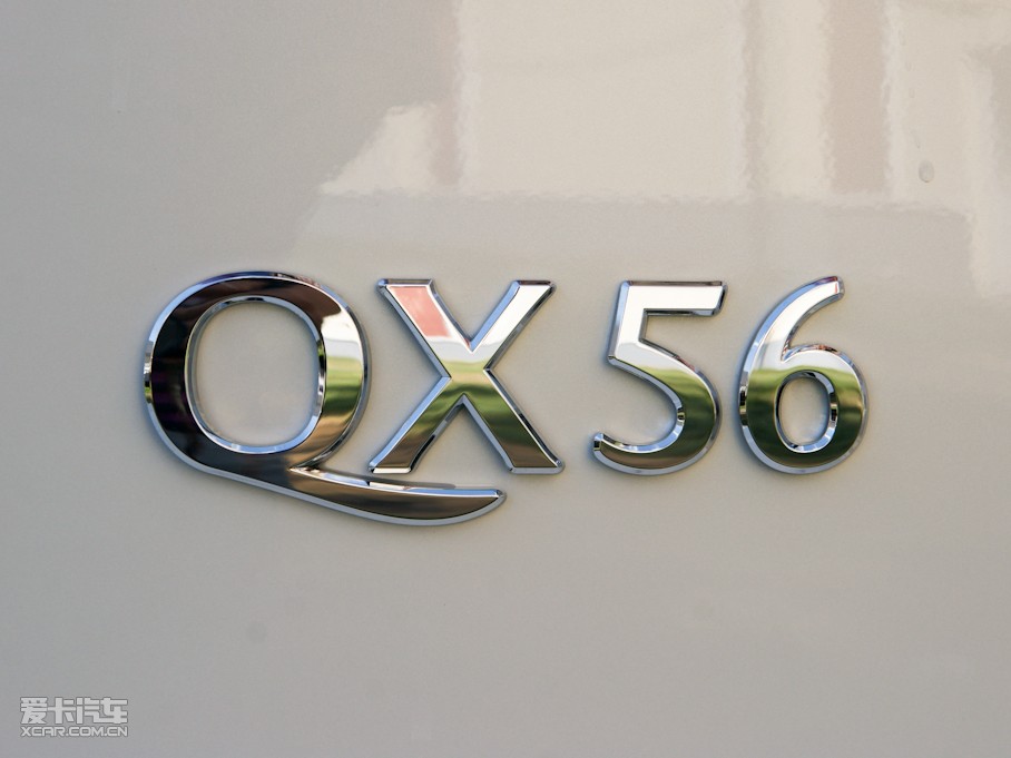 2011ӢQX80 56