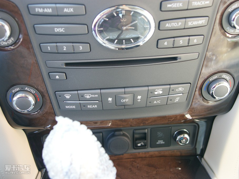 2011��Ӣ�����QX80 56