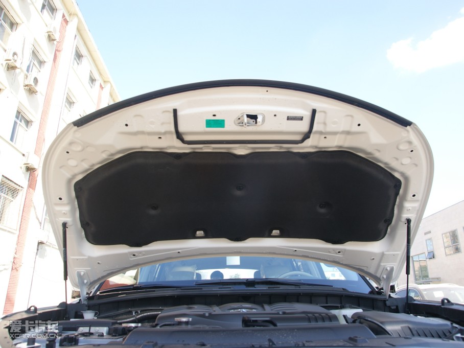 2011��Ӣ�����QX80 56