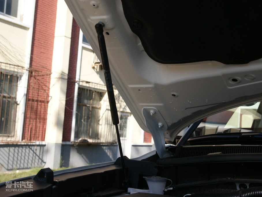 2011��Ӣ�����QX80 56