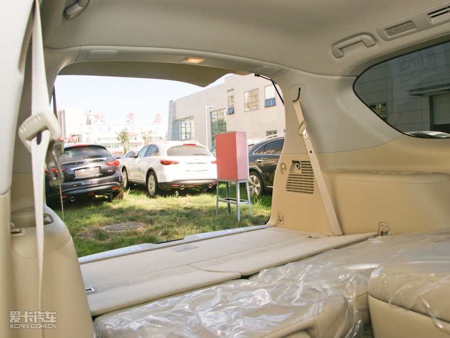 2011��Ӣ�����QX80 56