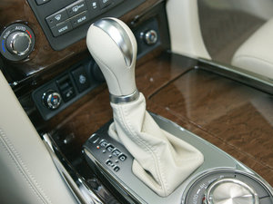 2011款56 中控区