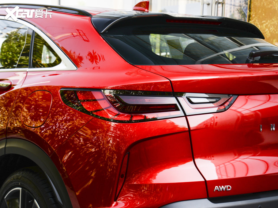 2022ӢQX55 2.0T (q)ҫ