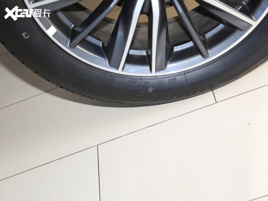 2020ӢQX60 Hybrid 2.5 S/C Hybrid ׿Խ VI