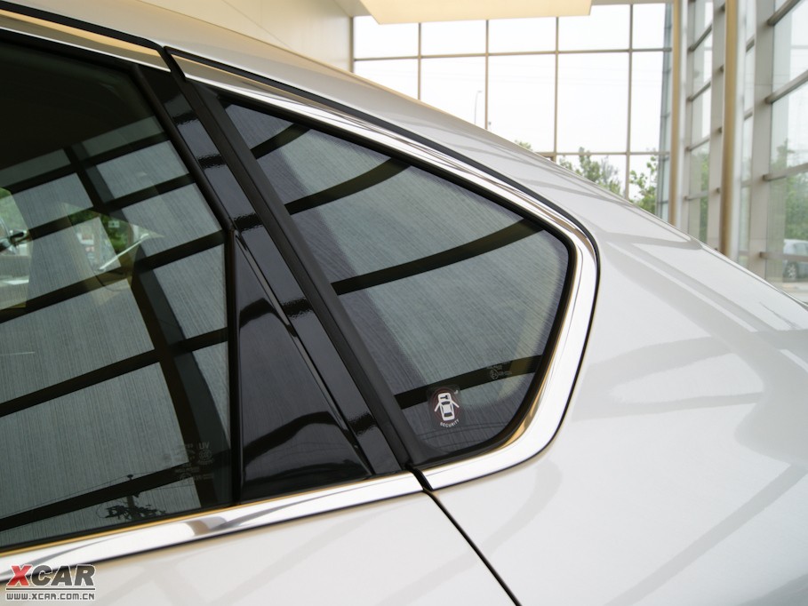 2009��Ӣ�����Q70L M35 ��(bi��o)��(zh��n)��