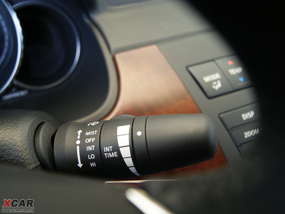 2009��Ӣ�����Q70L M35 ��(bi��o)��(zh��n)��