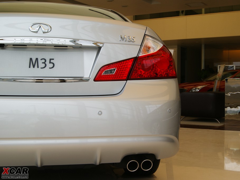2009��Ӣ�����Q70L M35 ��(bi��o)��(zh��n)��