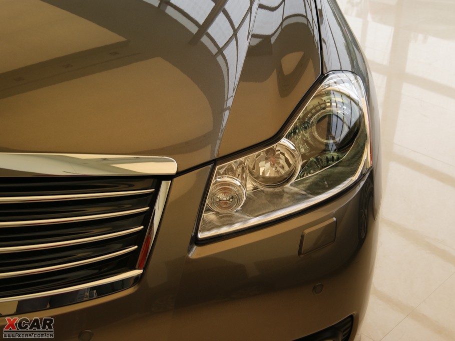 2009��Ӣ�����Q70L M35 �˜ʰ�