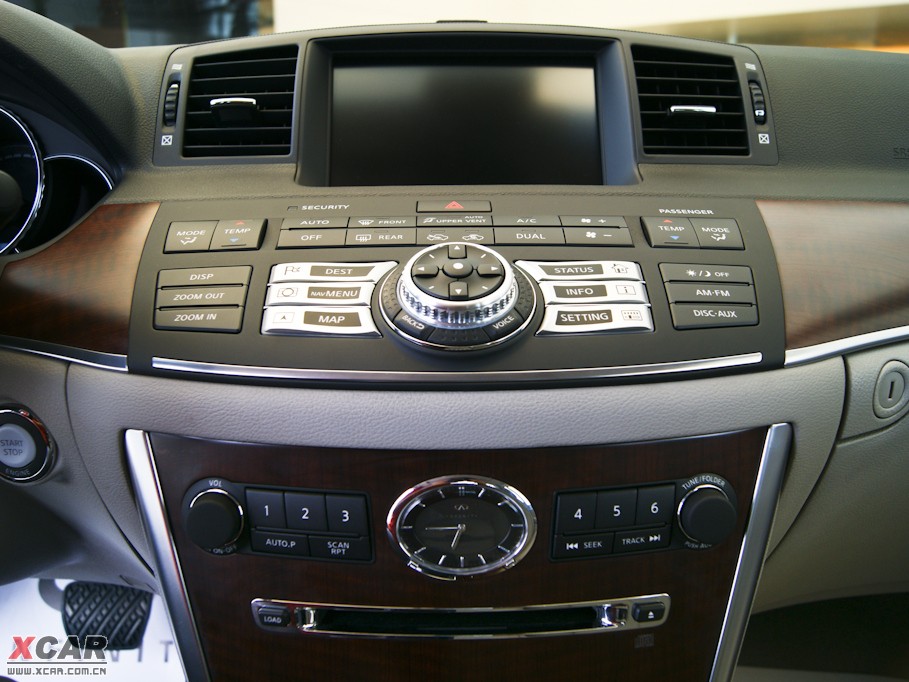 2009��Ӣ�����Q70L M35 ��(bi��o)��(zh��n)��