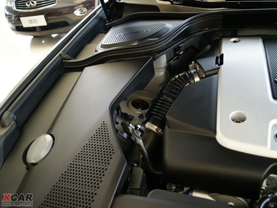 2009��Ӣ�����Q70L M35 �˜ʰ�