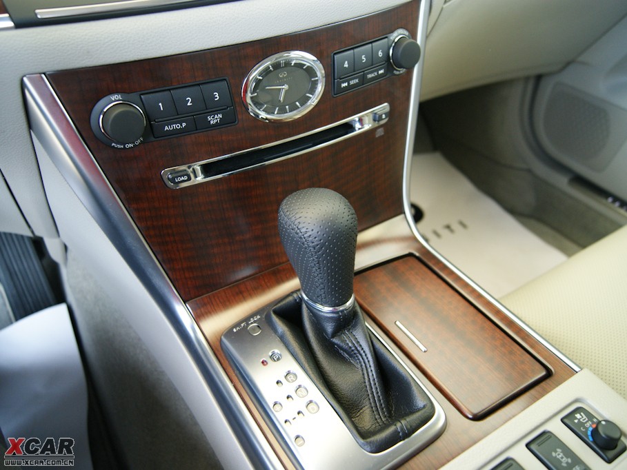 2009��Ӣ�����Q70L M35 ��(bi��o)��(zh��n)��