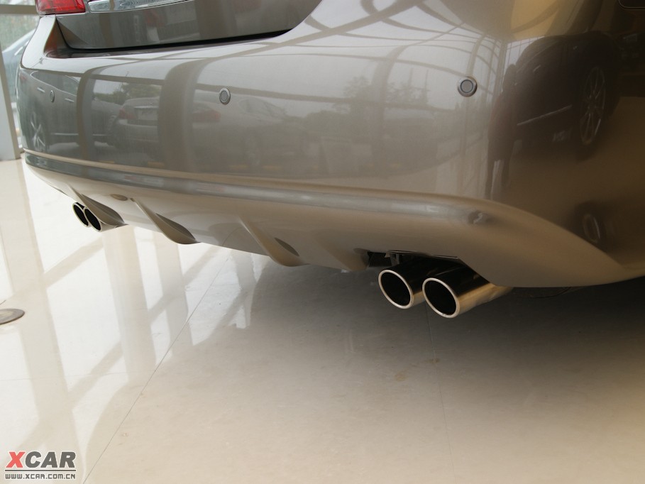 2009��Ӣ�����Q70L M35 �˜ʰ�