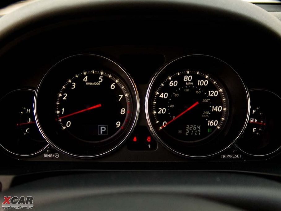 2009��Ӣ�����Q70L M35 �˜ʰ�