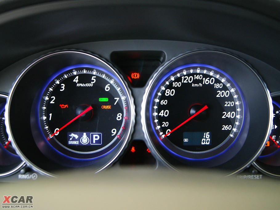 2009��Ӣ�����Q70L M35 �˜ʰ�