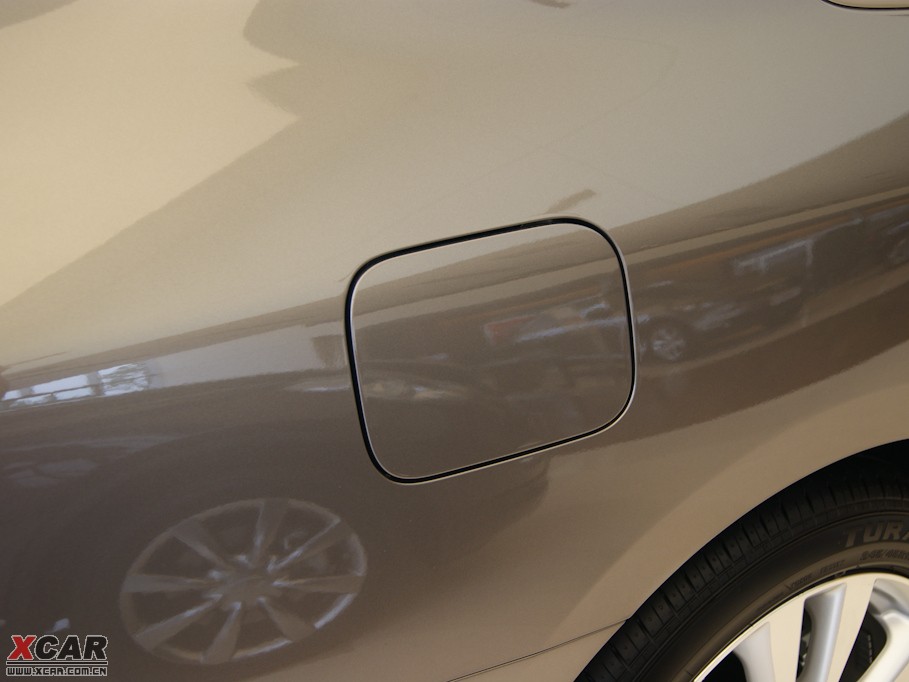 2009��Ӣ�����Q70L M35 �˜ʰ�