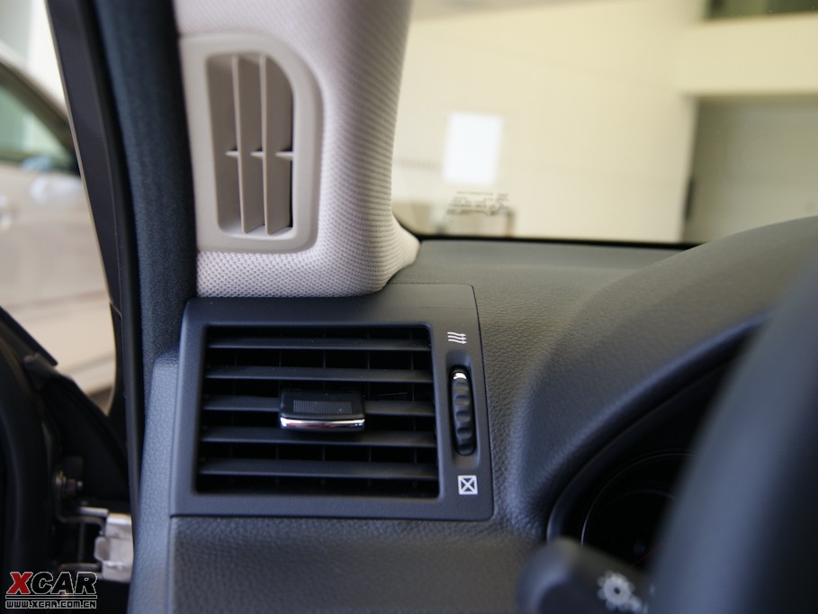 2009��Ӣ�����Q70L M35 �˜ʰ�