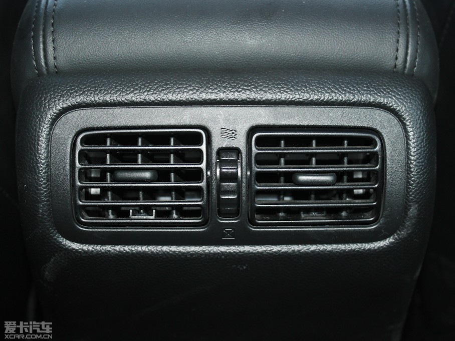 2010��Ӣ�����Gϵ G25 ���A�\�Ӱ�