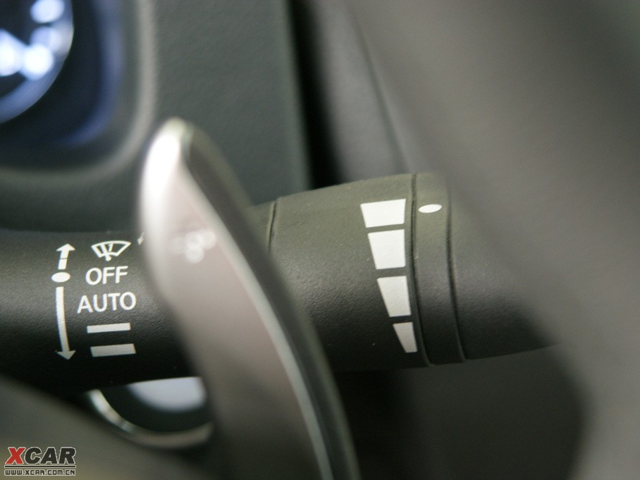 2010ӢQ60 37 Ӳ픳̴ľ