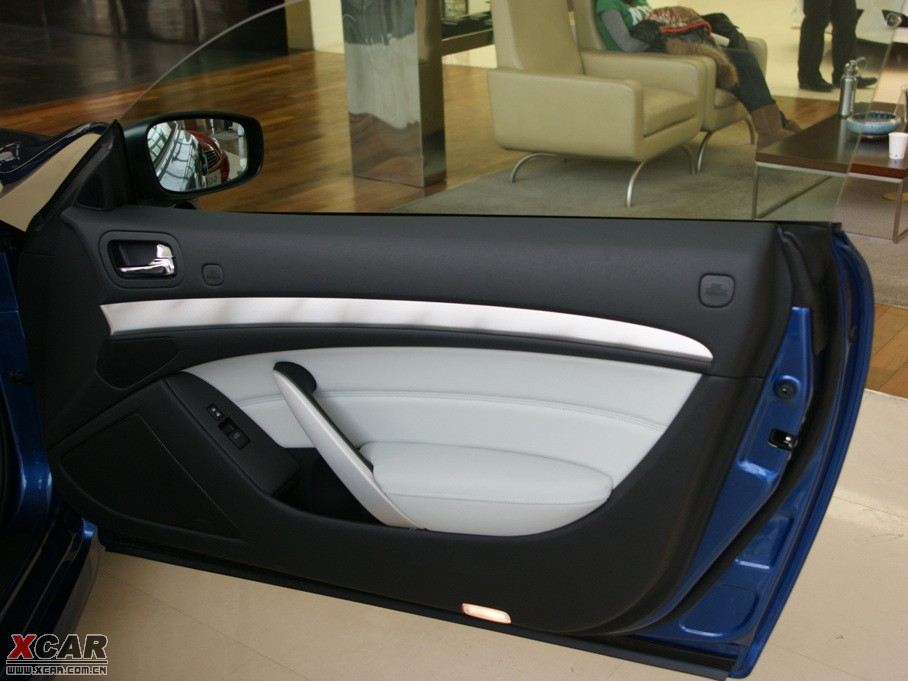 2010ӢQ60 37 Ӳ픳̴ľ