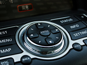 2010G25 A\(yn)(dng) п؅^(q)