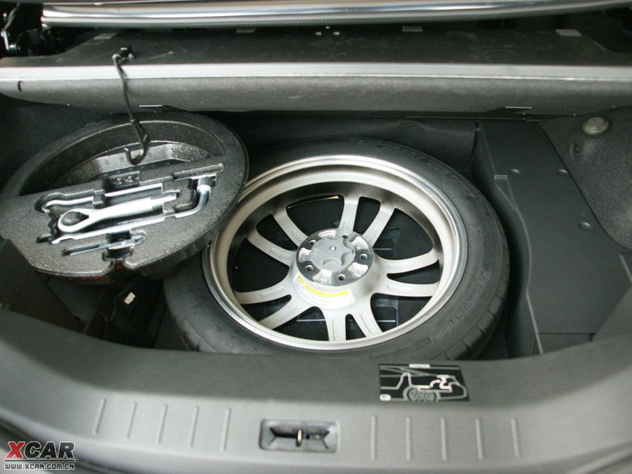 2010ӢQ60 37 Ӳ픳̴ľ