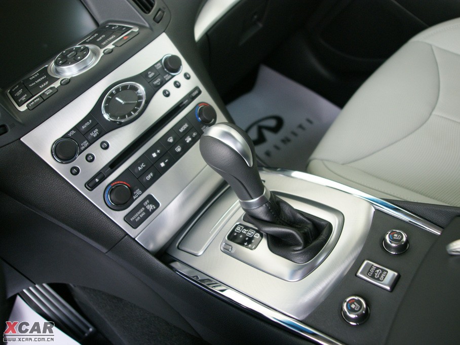 2010ӢQ60 37 Ӳ픳̴ľ