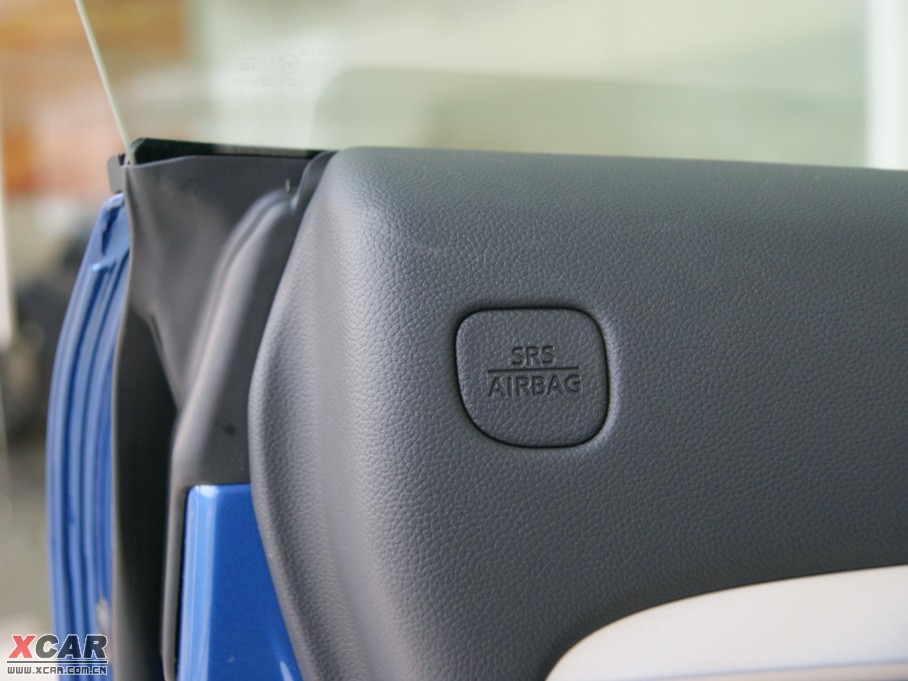 2010ӢQ60 37 Ӳ픳̴ľ