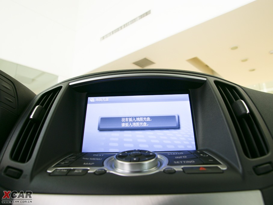 2010��Ӣ�����Q60 37 Ӳ픳�����̴ľ��