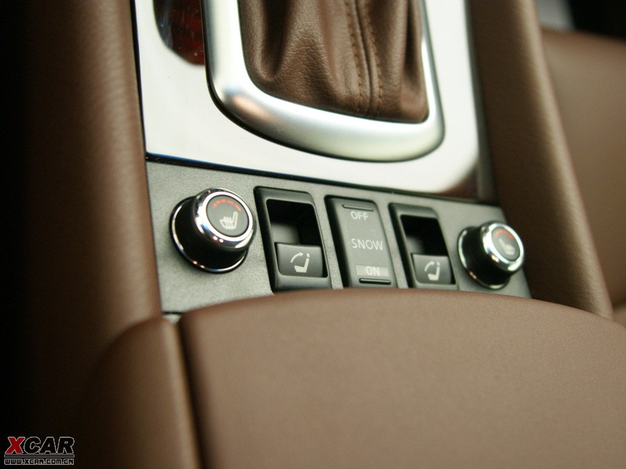 2010ӢQX50(M(jn)) 25 (yu)Ű