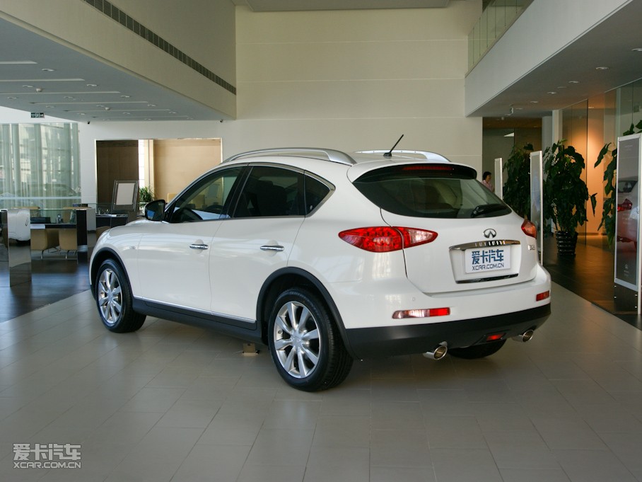 2010ӢQX50(M) 25 Ű