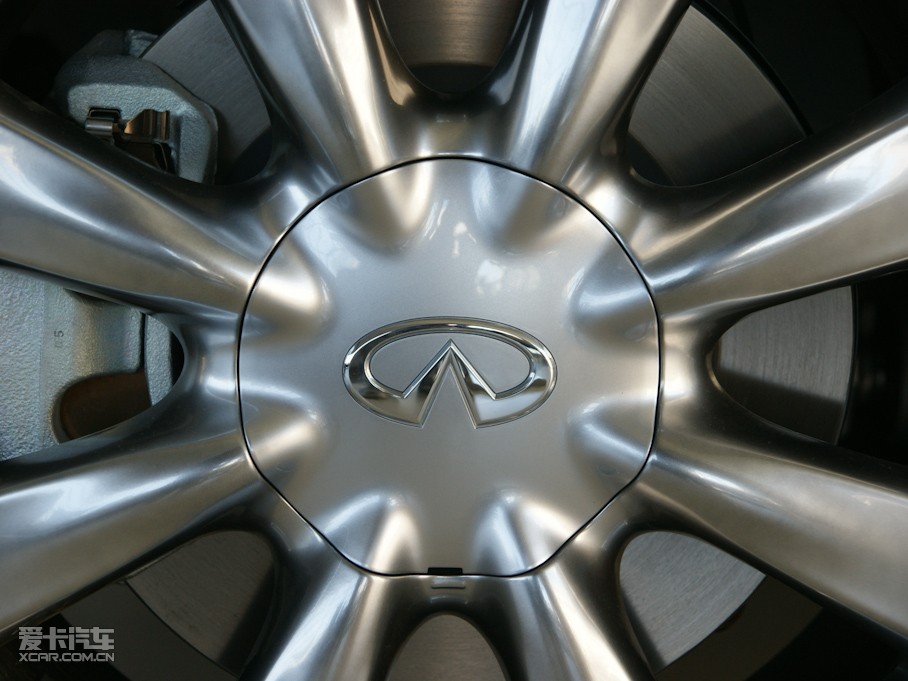 2010ӢQX50(M(jn)) 25 Ű