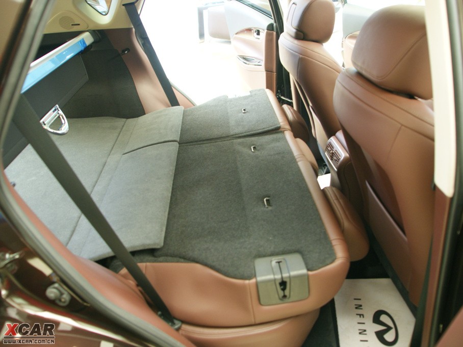 2010ӢQX50(M(jn)) 25 (yu)Ű