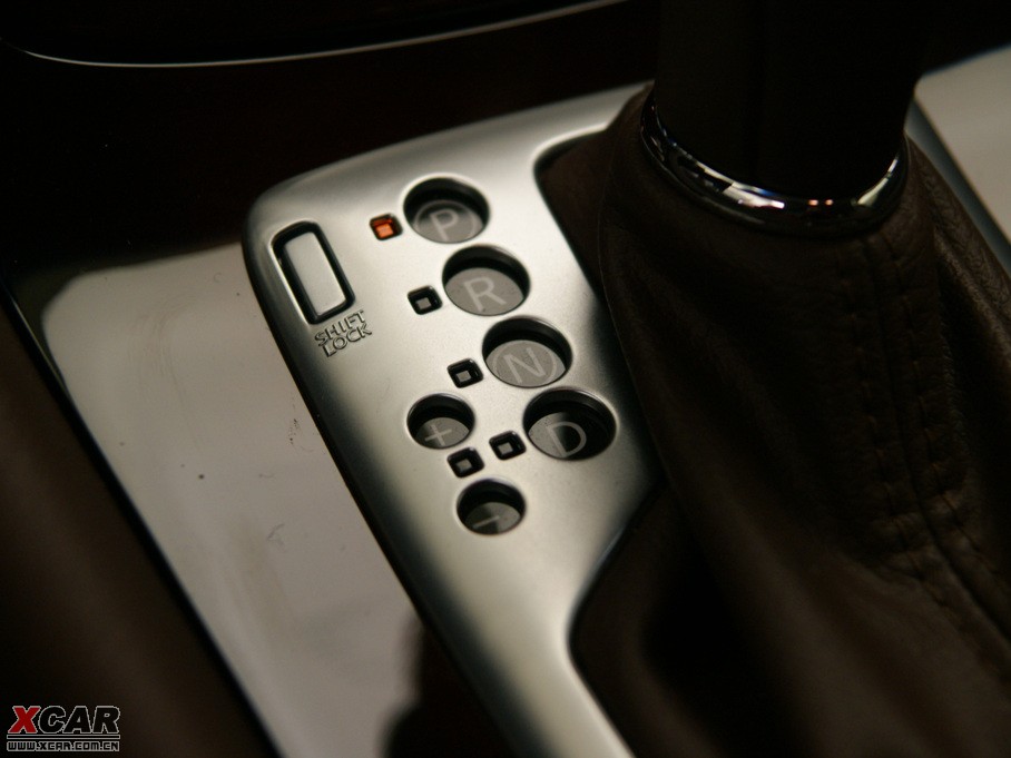 2010ӢQX50(M(jn)) 25 (yu)Ű