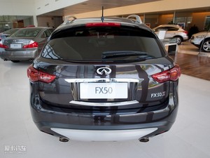 2010款50 S 正后	