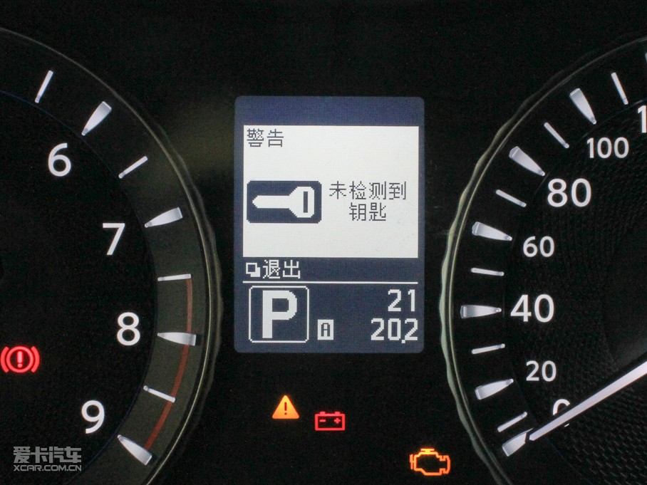 2011��Ӣ�����Q70L M25 ���A��