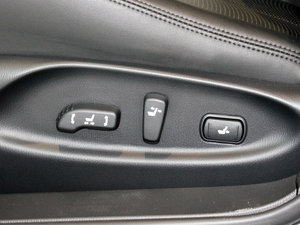 2011M25 A {{(dio)(ji)