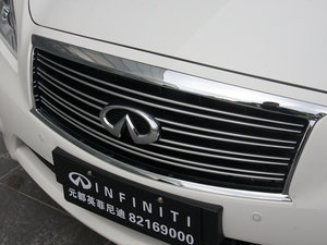 2011款M37 中网