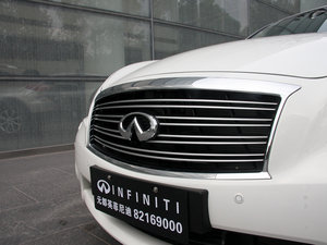 2011款M37 细节外观