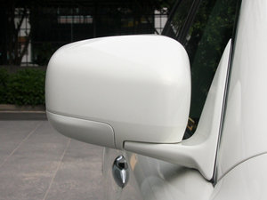 2011款M37 细节外观