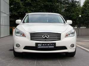 2011款M37 正前