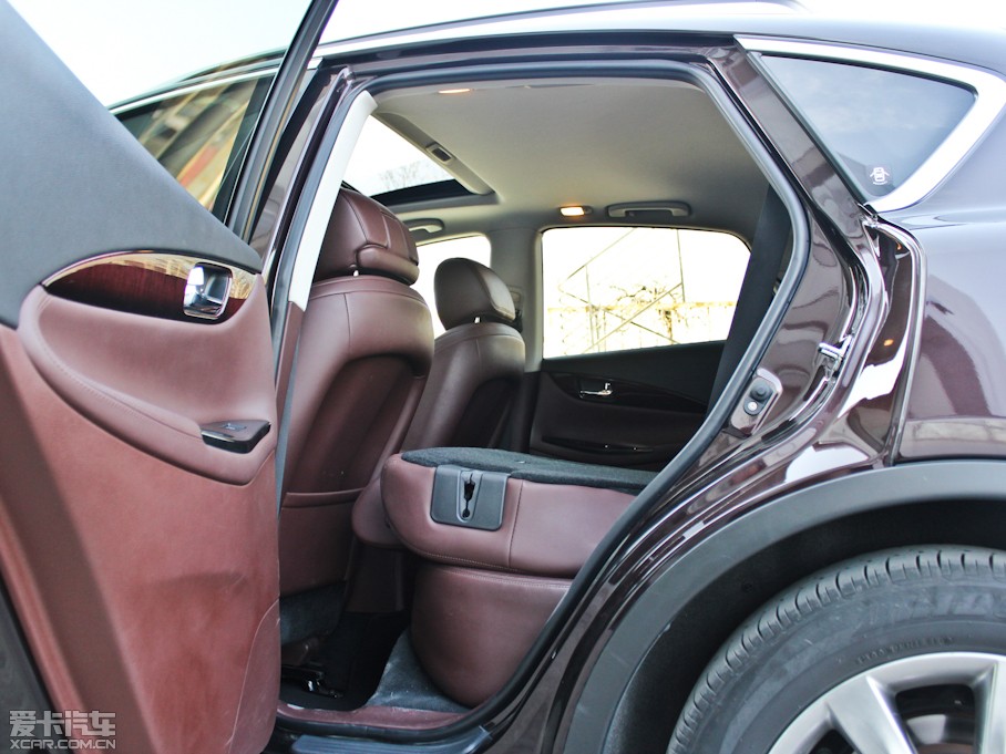 2011ӢQX50(M(jn)) 25 Ű