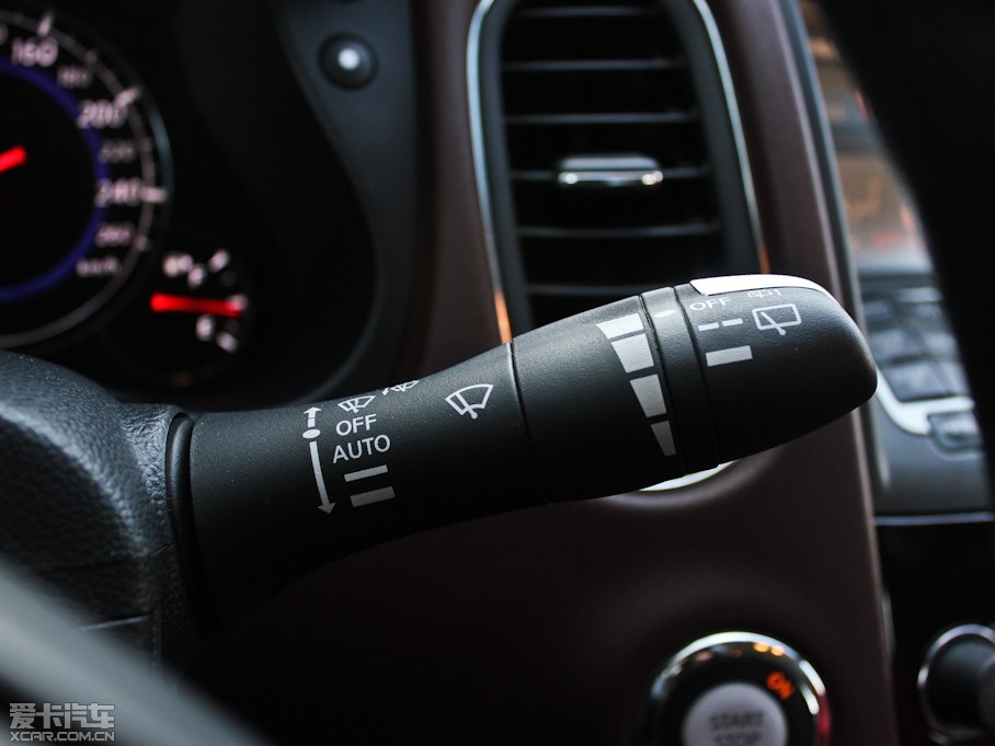 2011ӢQX50(M(jn)) 25 Ű