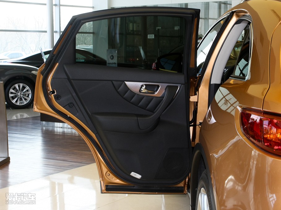 2011ӢQX70 35 И˜ʰ