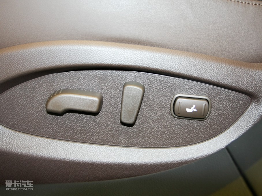 2011ӢQX70 35 И˜ʰ